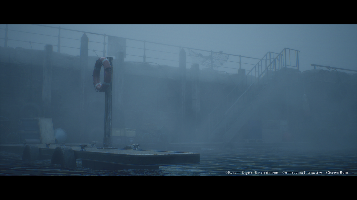 SILENT HILL: Townfall gameplay screenshot showing the fog-covered harbour of St. Amelia