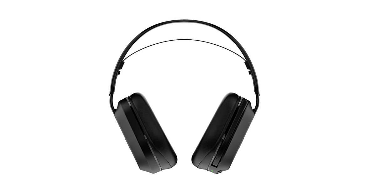 Front view of the Turtle Beach Stealth 500 black wireless gaming headset showing the adjustable headband and ear cushions