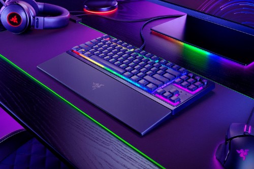 Razer Ornata V3 Tenkeyless keyboard Gaming USB QWERTY English Black