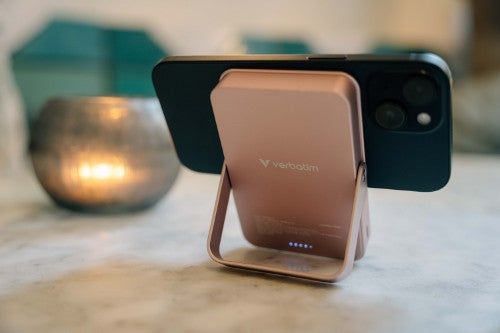 Verbatim Charge 'n' Go Magnetic Wireless Power Bank with stand - 10000 mAh Black